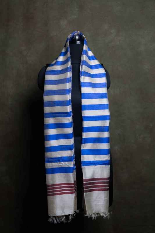 Raw Silk Stripe White Blue   Stole