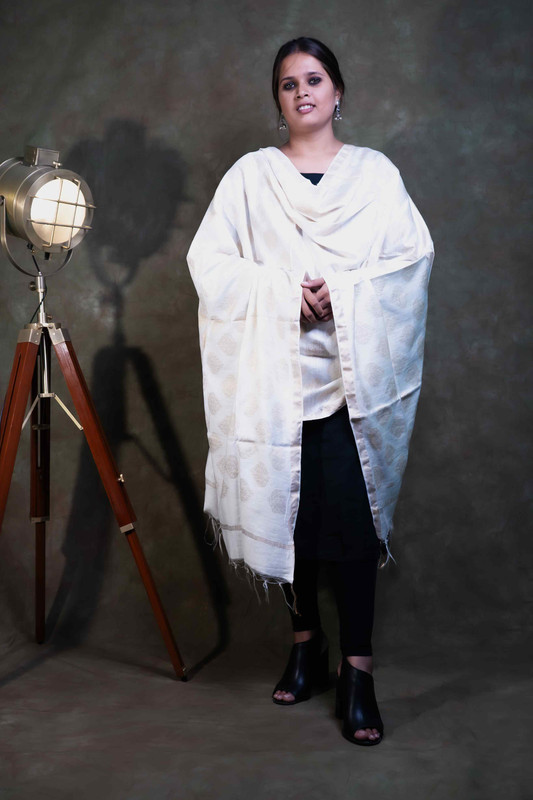 Munga Silk Buti Causal White  Dupatta