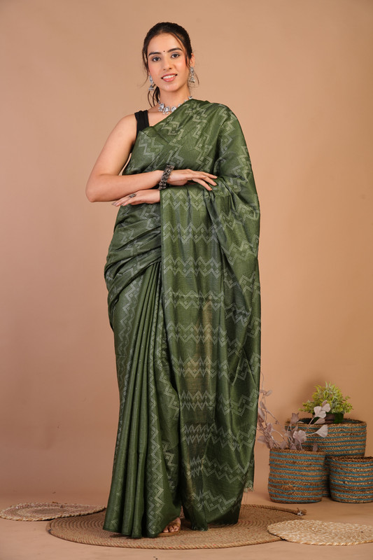 Bhagalpuri Cotton Silk Rama Green Solid Ethnic Saree With Blouse