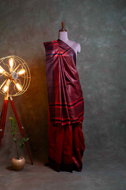 Ghicha Silk Red Ethnic Saree With Blouse