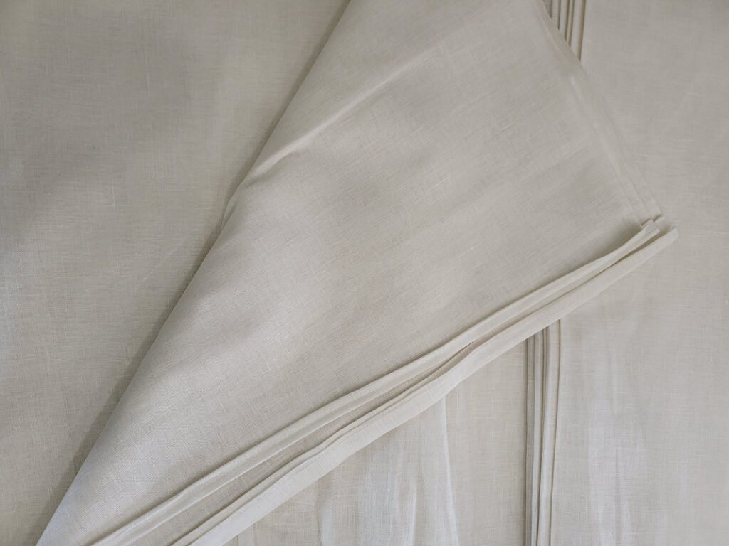Linen 60 LEE (Off White)