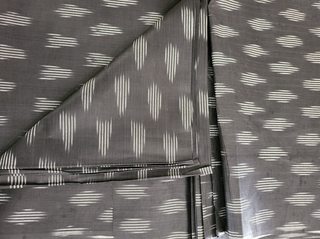 IKKAT (Black)