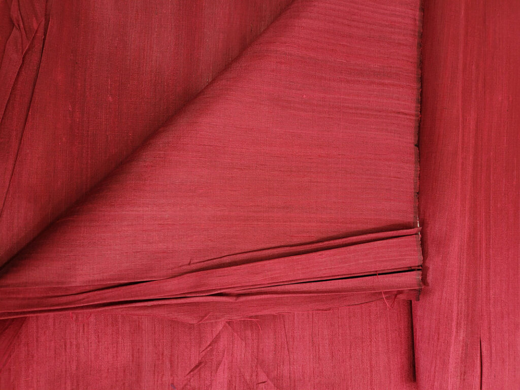 Raw Silk (Red)