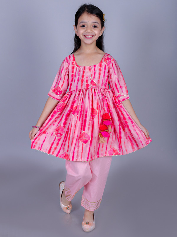 Pink Cotton Blend Anarkali/Flared Kurta & Pant Set